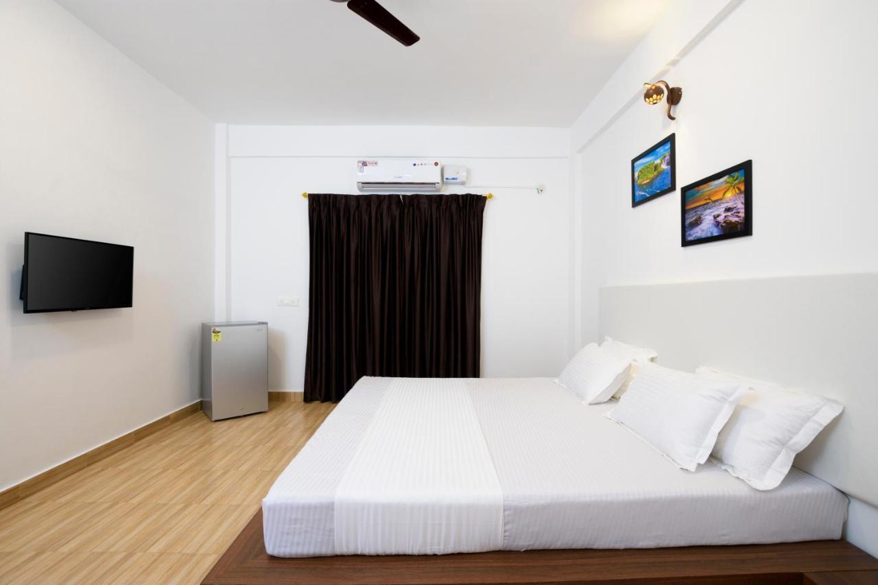 Hotel Flying Goa Калангут Екстер'єр фото
